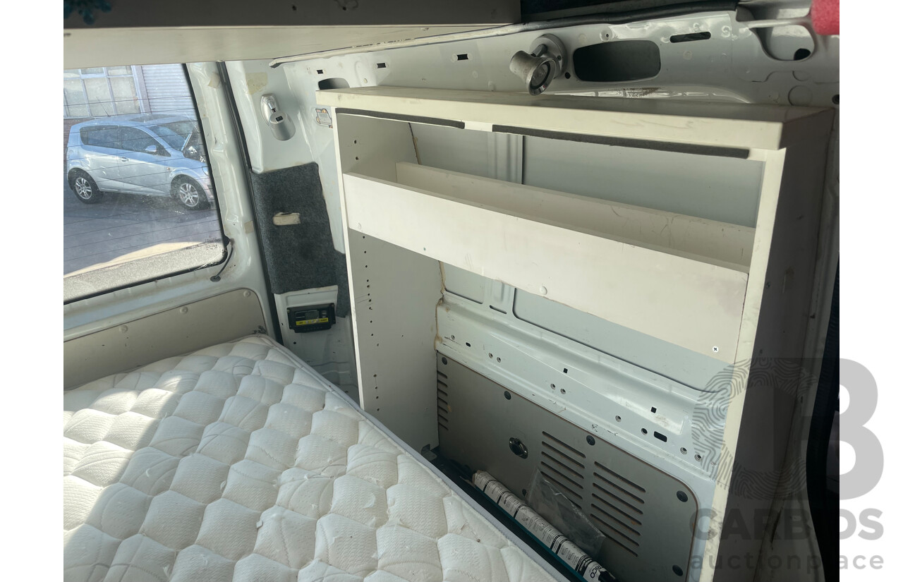 9/2005 Mercedes-Benz Vito 109cdi LONG Hi-Roof  4d Van White 2.1L - Campervan