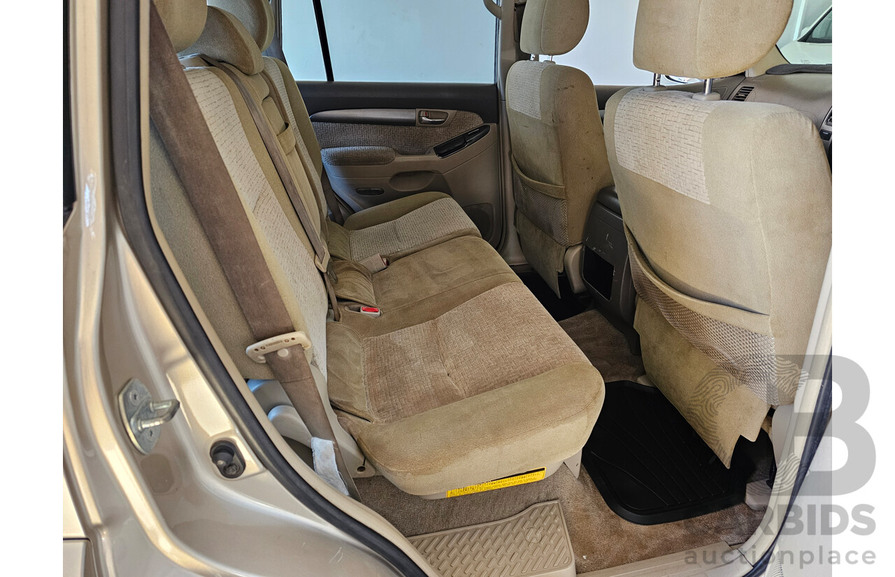 10/2005 Toyota Landcruiser Prado GXL (4x4) KZJ120R 4d Wagon Gold 3.0L