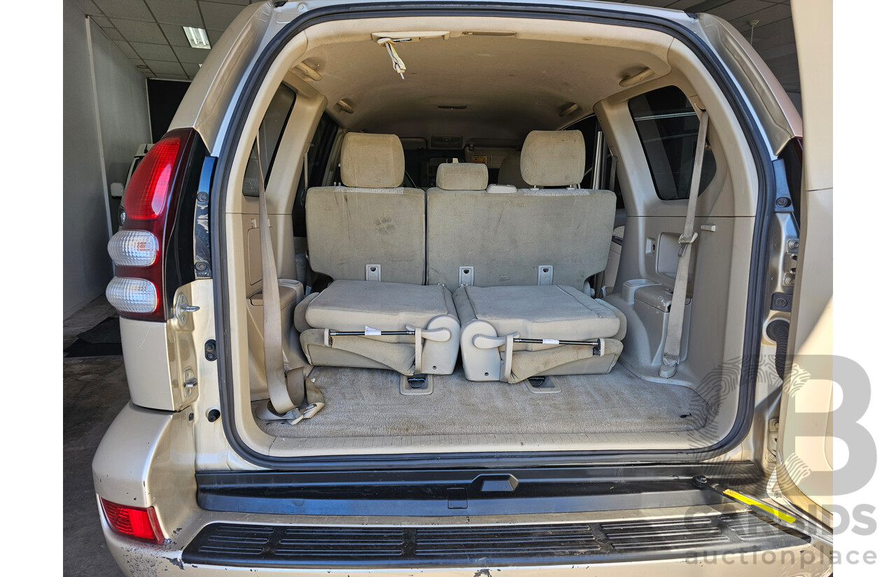 10/2005 Toyota Landcruiser Prado GXL (4x4) KZJ120R 4d Wagon Gold 3.0L