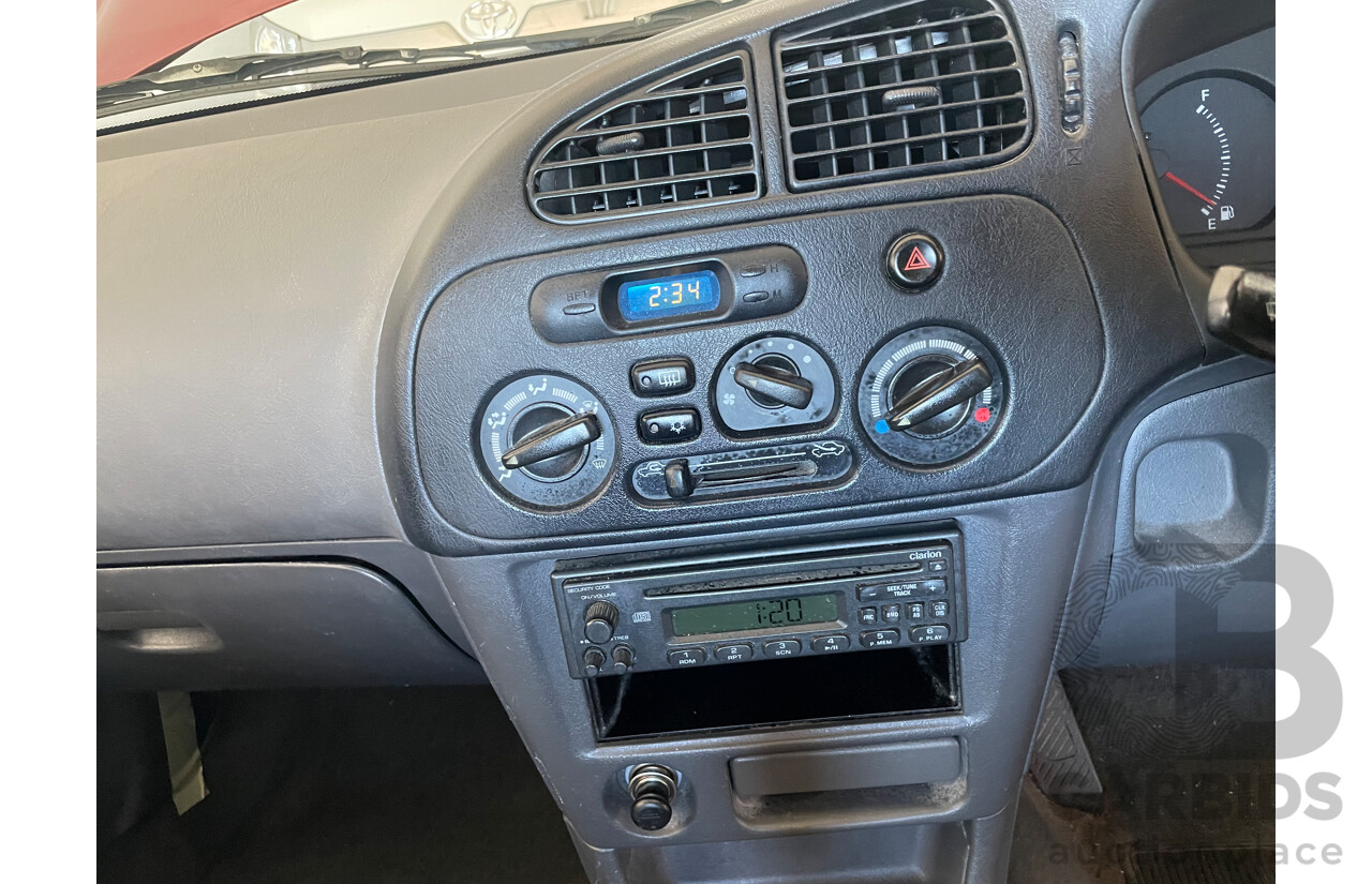 04/2000 Mitsubishi Lancer GLXi FWD CE 4D Sedan Red 1.8L