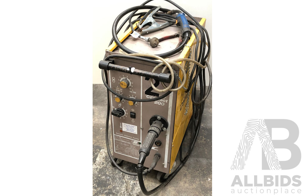 ESAB 200 Amp ARC Welder