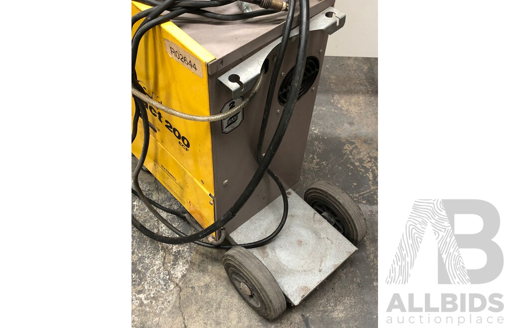 ESAB 200 Amp ARC Welder