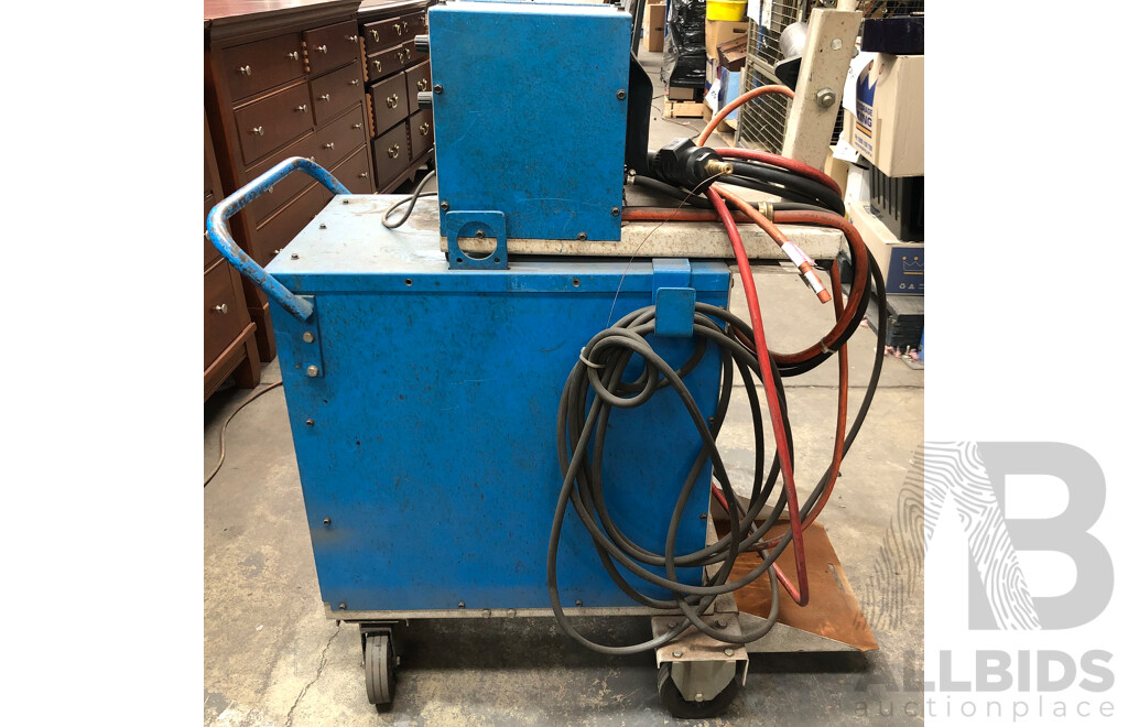 Cigweld Transmig 400 MIG Welder with Transmig 4R Wire Feeder