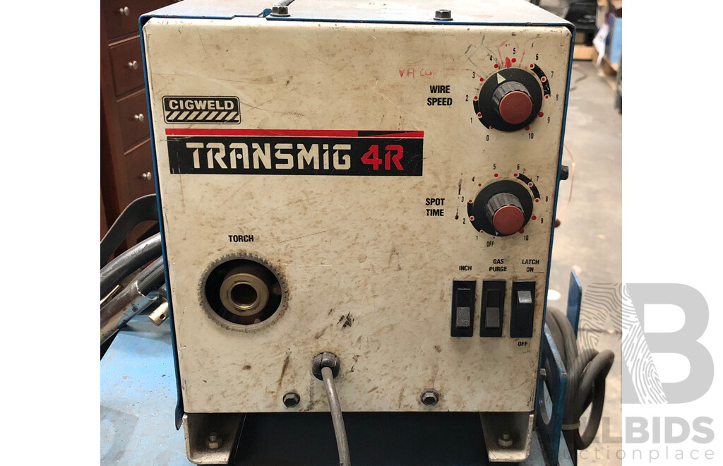 Cigweld Transmig 400 MIG Welder with Transmig 4R Wire Feeder
