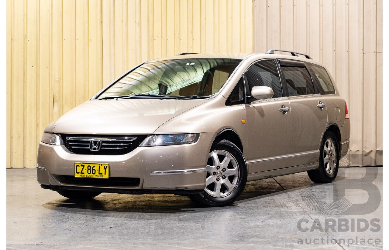 9/2005 Honda Odyssey 4d Wagon Metallic Gold 2.4L