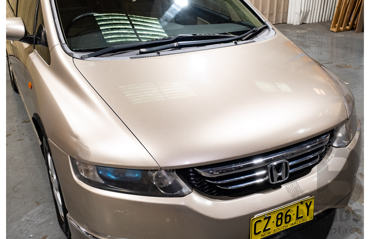 9/2005 Honda Odyssey 4d Wagon Metallic Gold 2.4L
