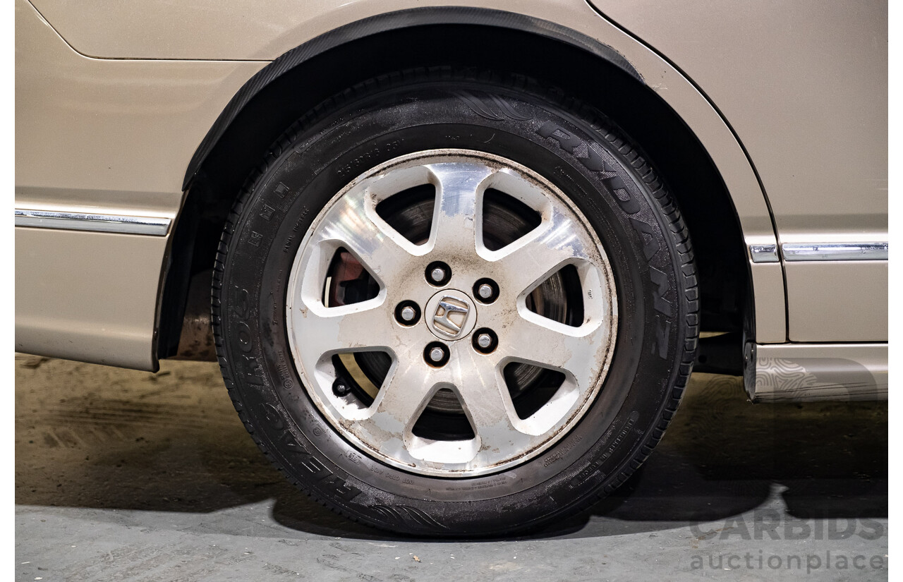 9/2005 Honda Odyssey 4d Wagon Metallic Gold 2.4L