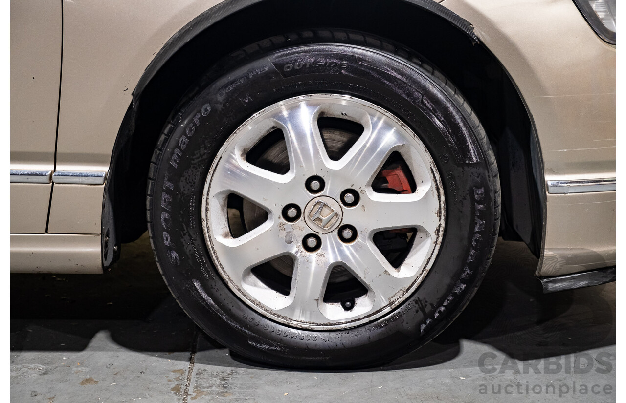 9/2005 Honda Odyssey 4d Wagon Metallic Gold 2.4L