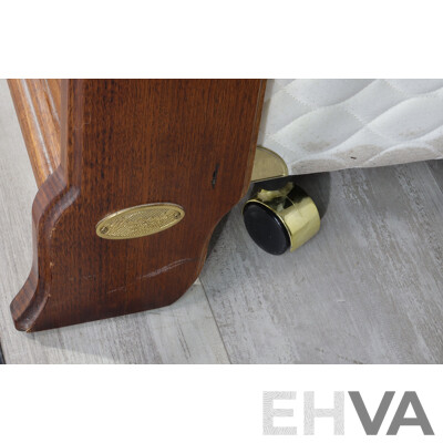 King Size Oak Sleigh Bed by Wentworth Furniture