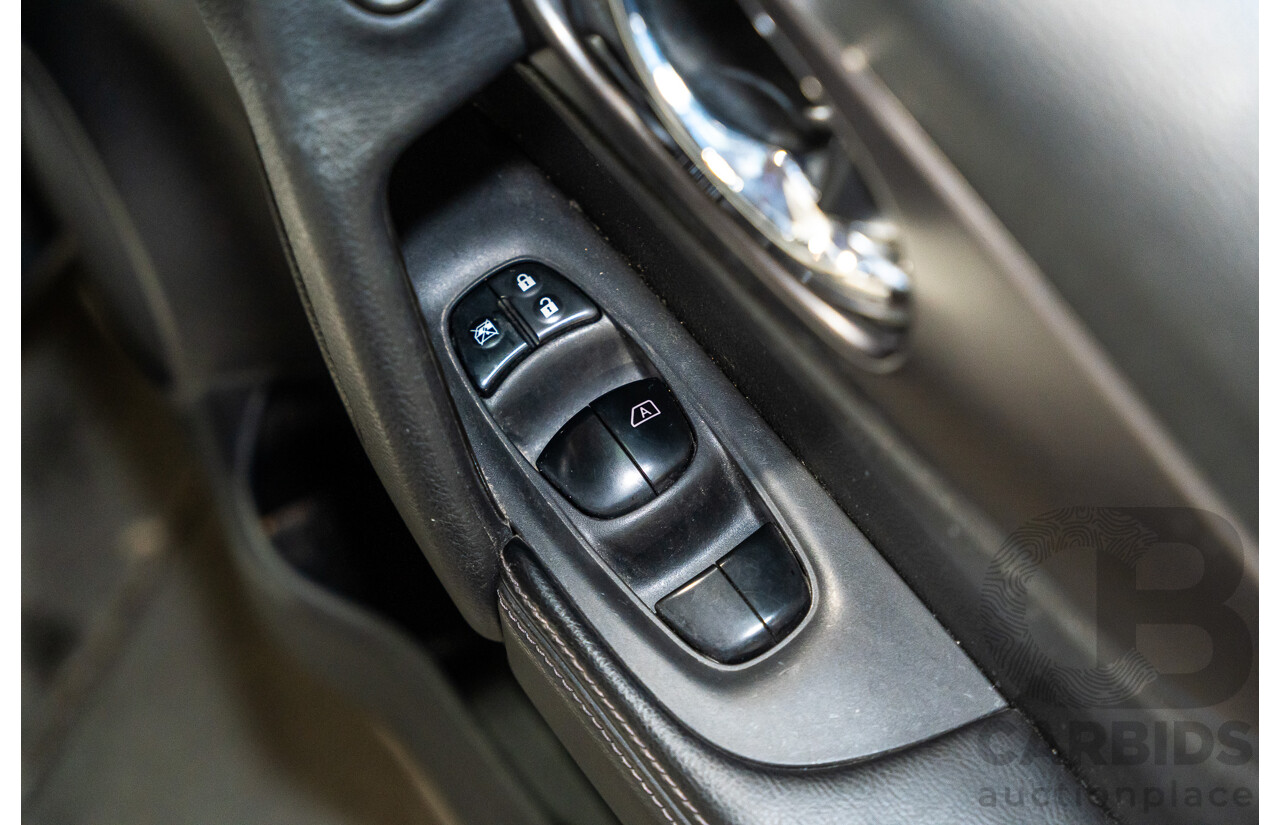 6/2016 Nissan X-Trail ST (fwd) T32 4d Wagon White 2.5L - 7 Seater