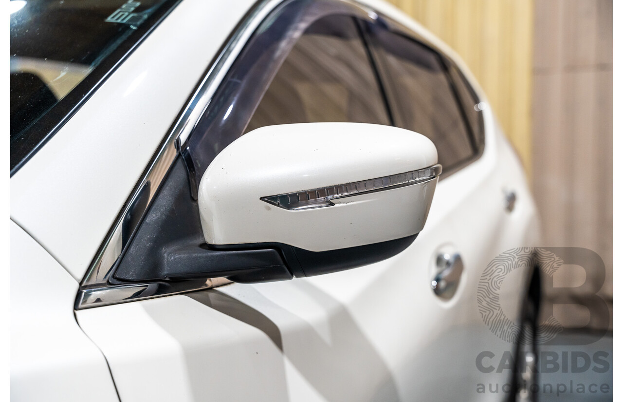 6/2016 Nissan X-Trail ST (fwd) T32 4d Wagon White 2.5L - 7 Seater