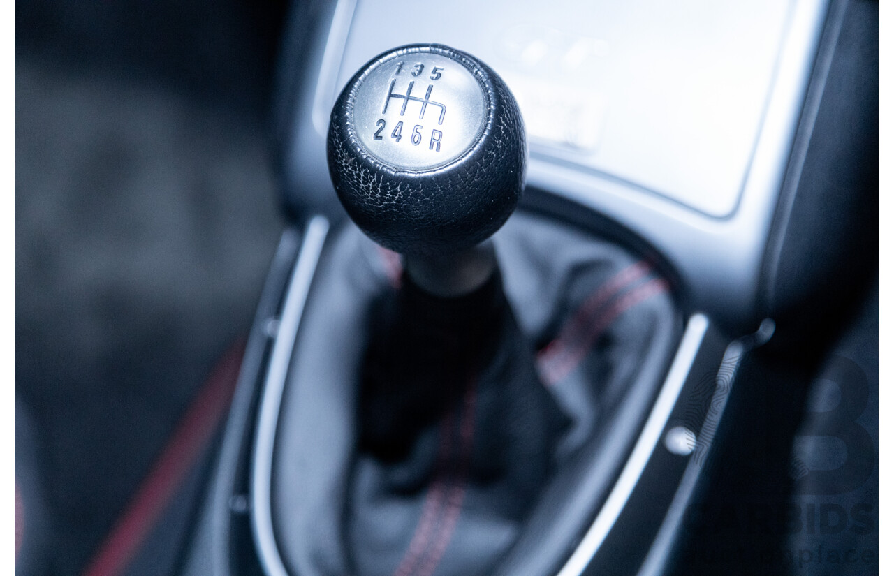 8/2010 Alfa Romeo GT 3.2 V6 100th Anniversary Limited Edition Build No #96 2d Coupe Atlantico Blue 3.2L