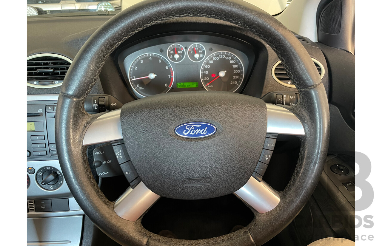 11/2007 Ford Focus LX FWD LT 4D Sedan Silver 2.0L