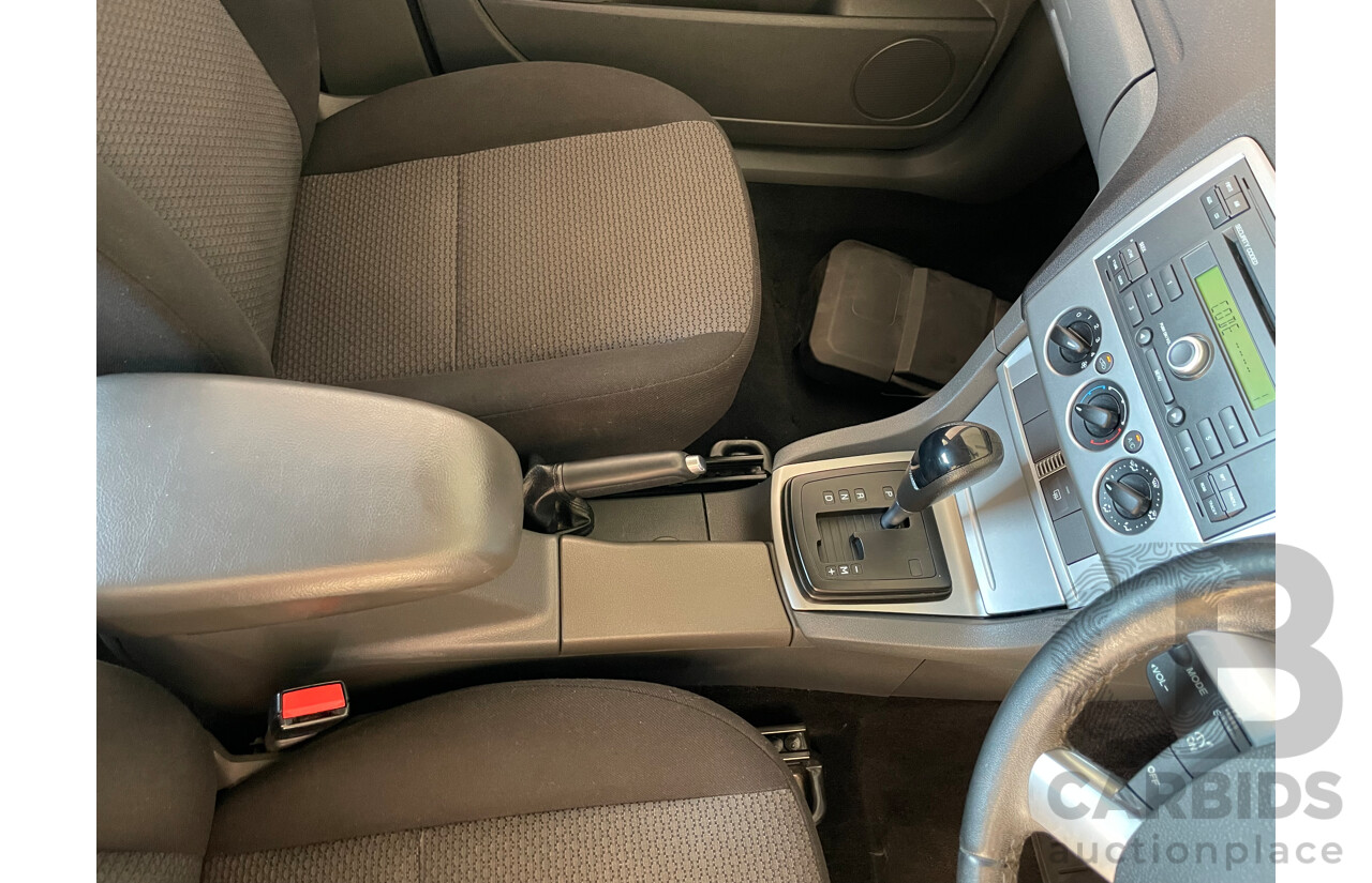 11/2007 Ford Focus LX FWD LT 4D Sedan Silver 2.0L