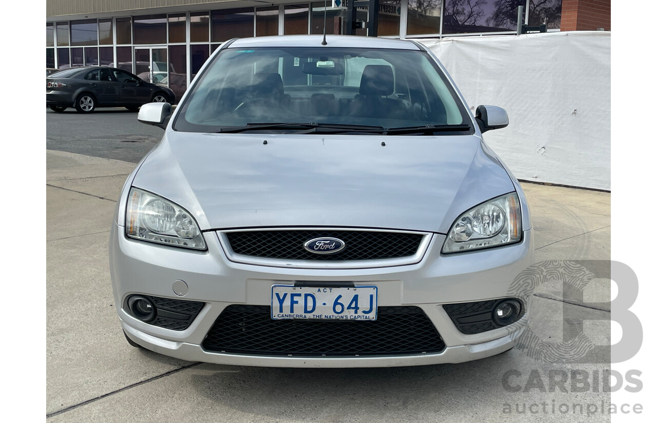 11/2007 Ford Focus LX FWD LT 4D Sedan Silver 2.0L