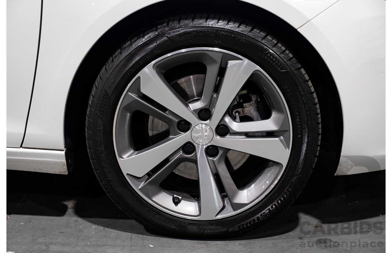 5/2015 Peugeot 308 Allure BLUE HDi T9 5d Hatchback White Turbo Diesel 2.0L