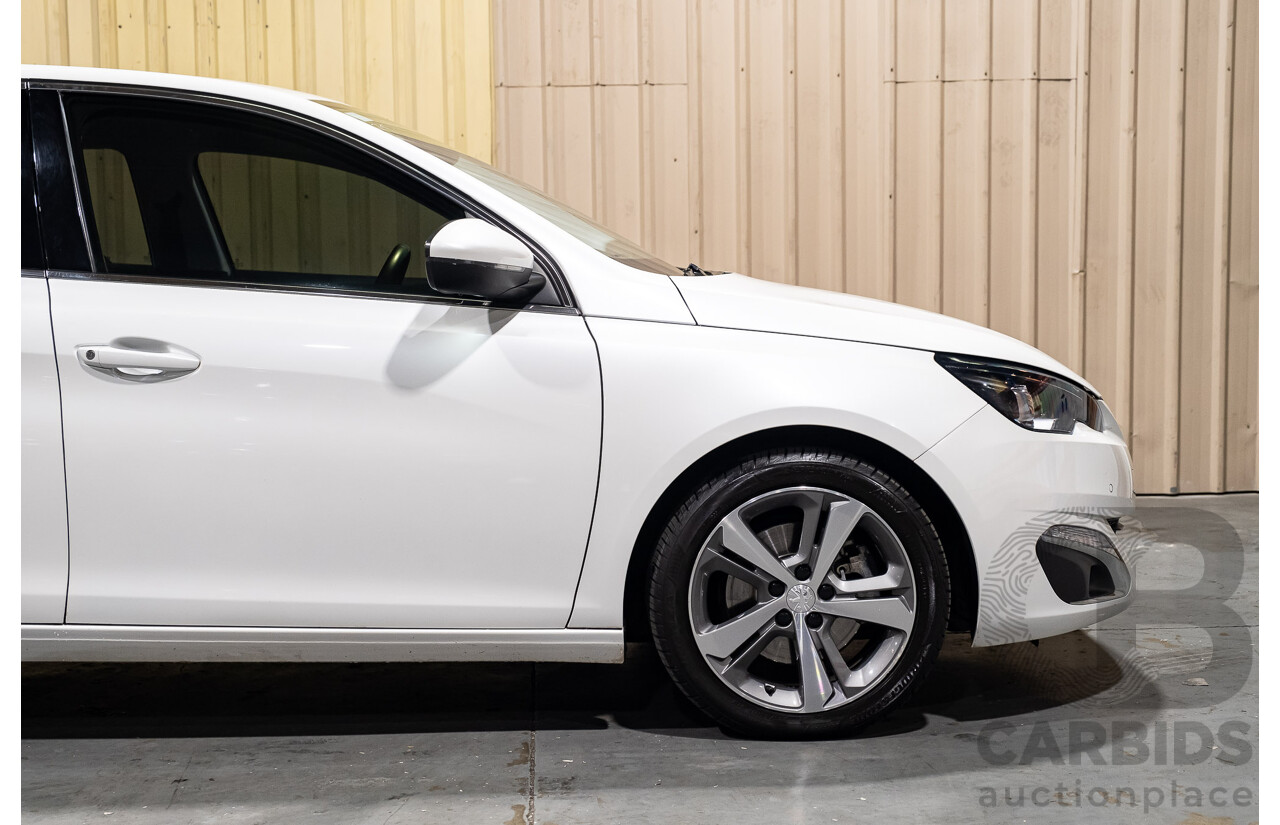 5/2015 Peugeot 308 Allure BLUE HDi T9 5d Hatchback White Turbo Diesel 2.0L