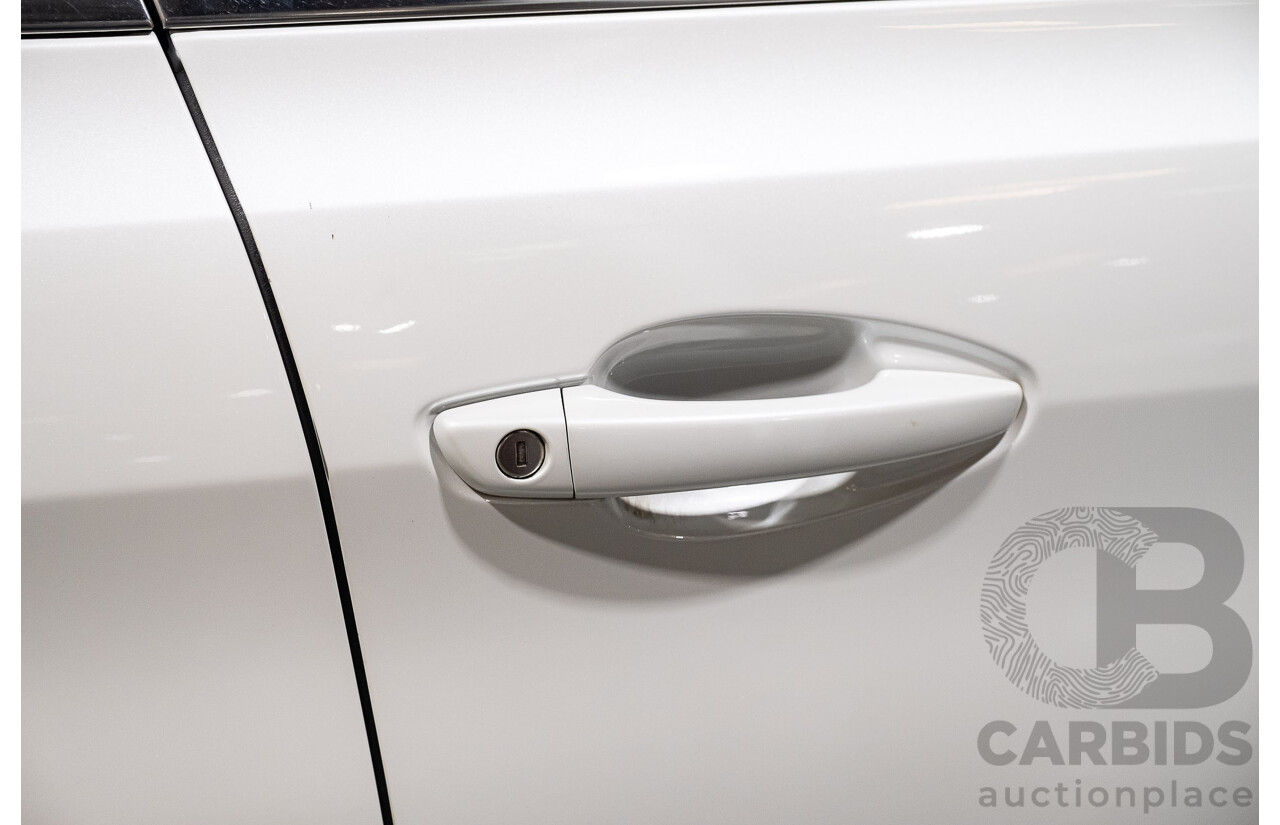 5/2015 Peugeot 308 Allure BLUE HDi T9 5d Hatchback White Turbo Diesel 2.0L