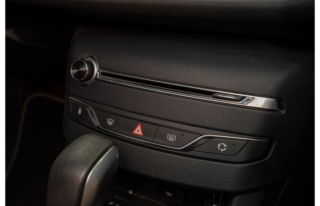 5/2015 Peugeot 308 Allure BLUE HDi T9 5d Hatchback White Turbo Diesel 2.0L