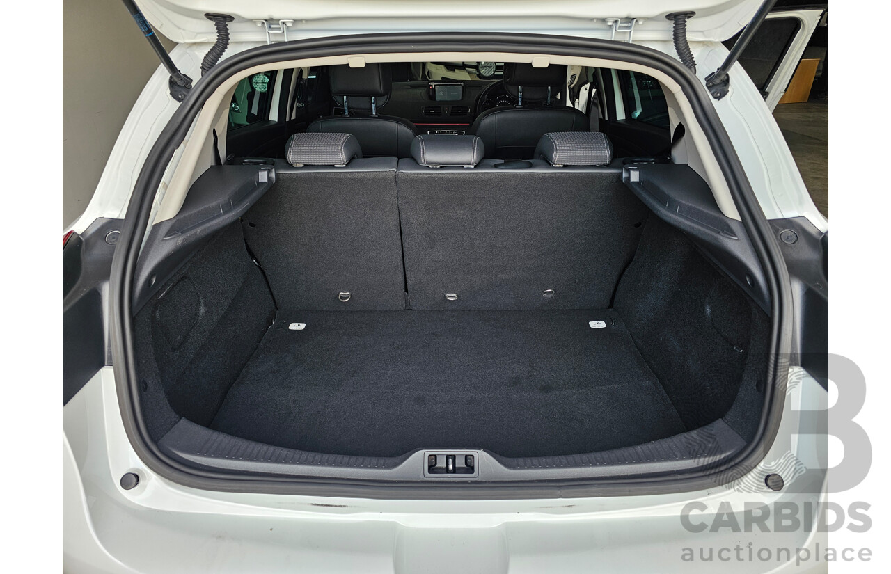 11/2015 Renault Megane Gt-Line B95 MY14 5d Hatchback White 1.2L