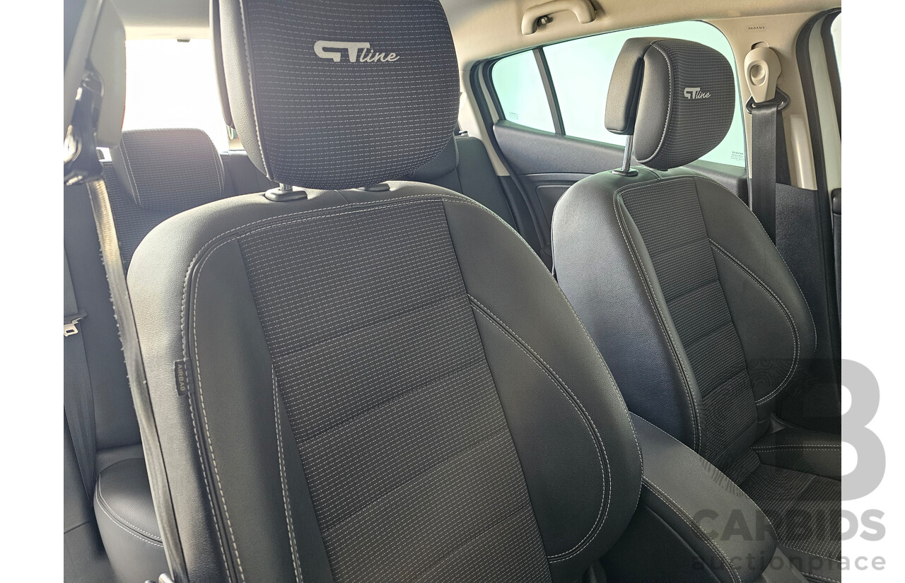 11/2015 Renault Megane Gt-Line B95 MY14 5d Hatchback White 1.2L