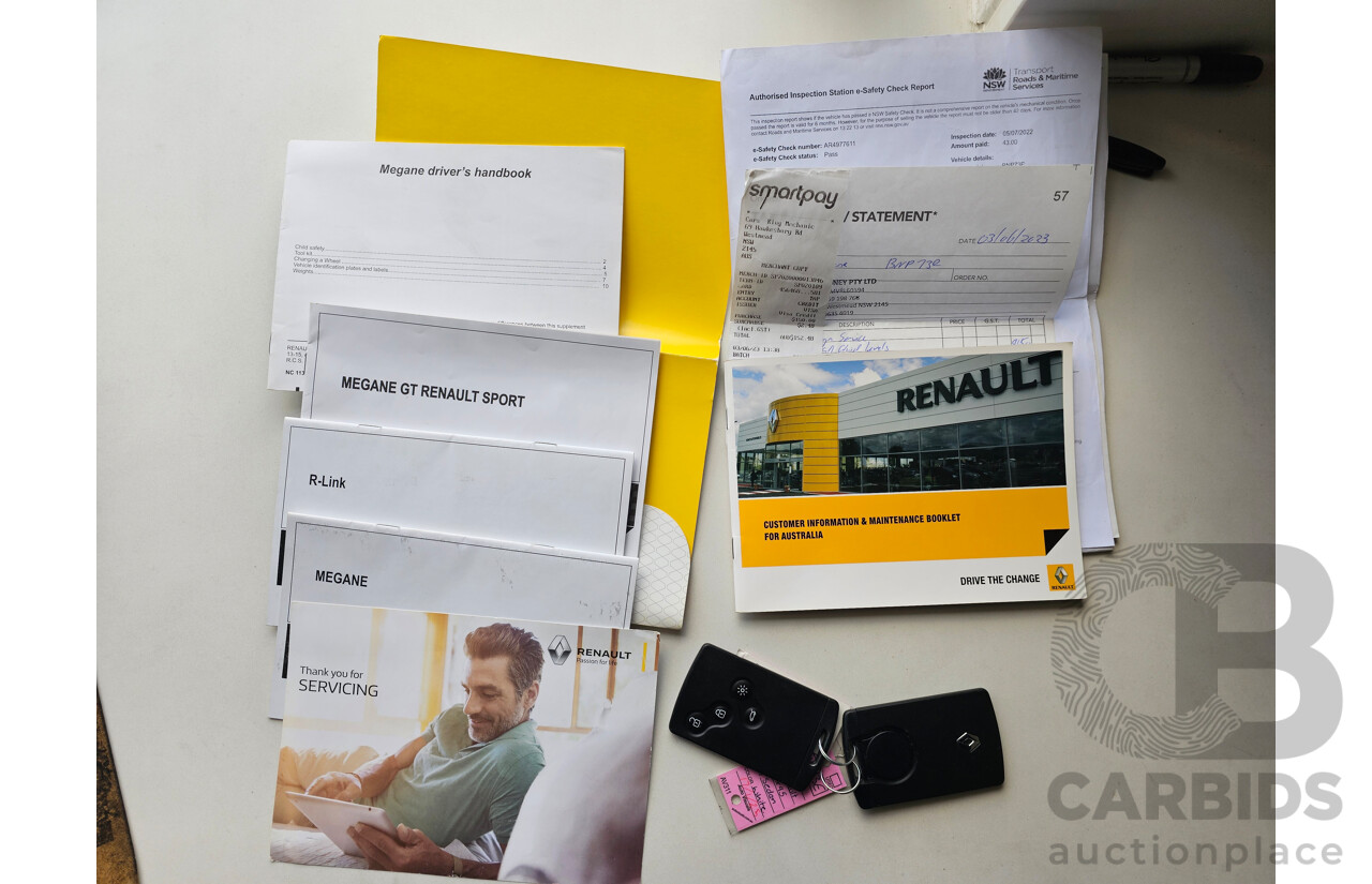 11/2015 Renault Megane Gt-Line B95 MY14 5d Hatchback White 1.2L