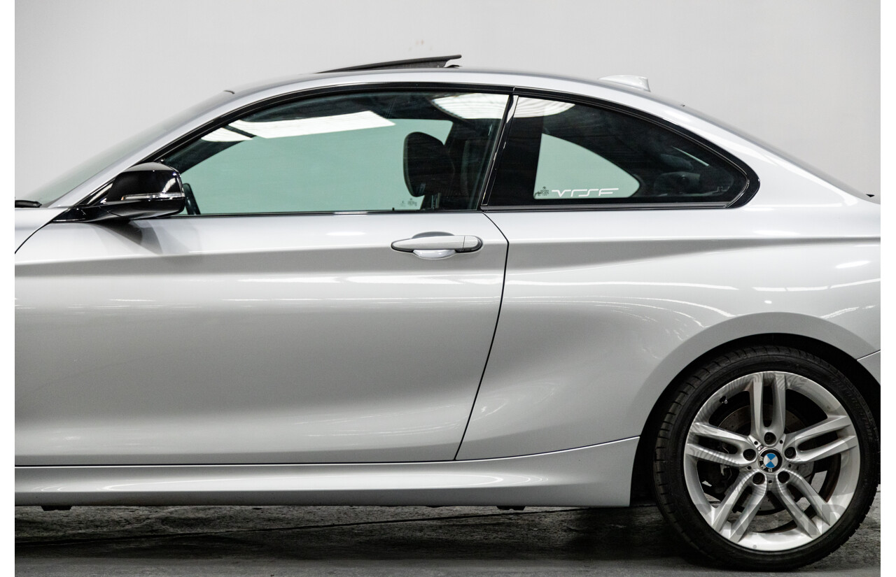 5/2016 BMW 228i M-Sport F22 MY16 2d Coupe Metallic Glacier Silver Turbo 2.0L
