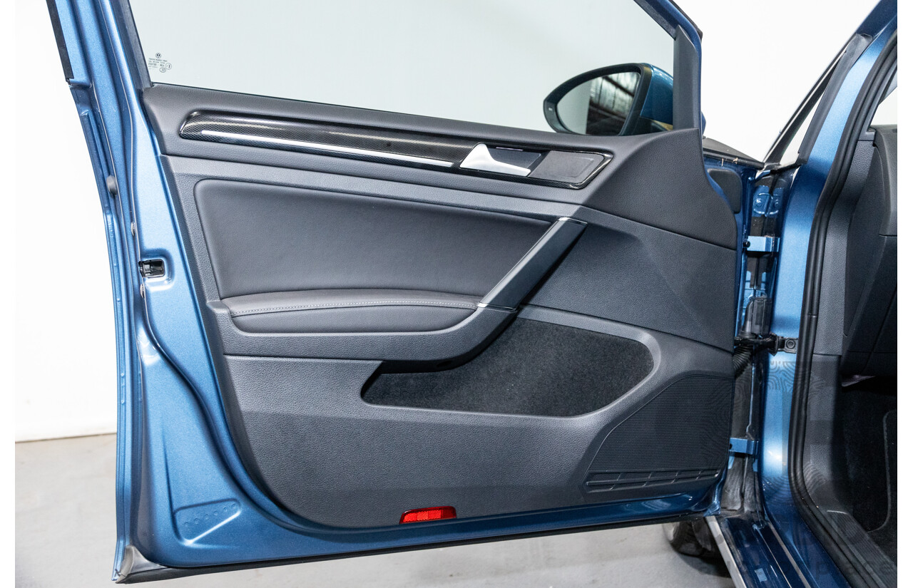 6/2014 Volkswagen Golf 110 TDI Highline AU MK7 MY14.5 5d Hatchback Pacific Blue Metallic Turbo Diesel 2.0L