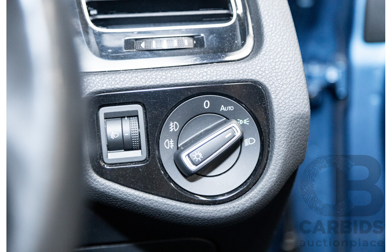 6/2014 Volkswagen Golf 110 TDI Highline AU MK7 MY14.5 5d Hatchback Pacific Blue Metallic Turbo Diesel 2.0L