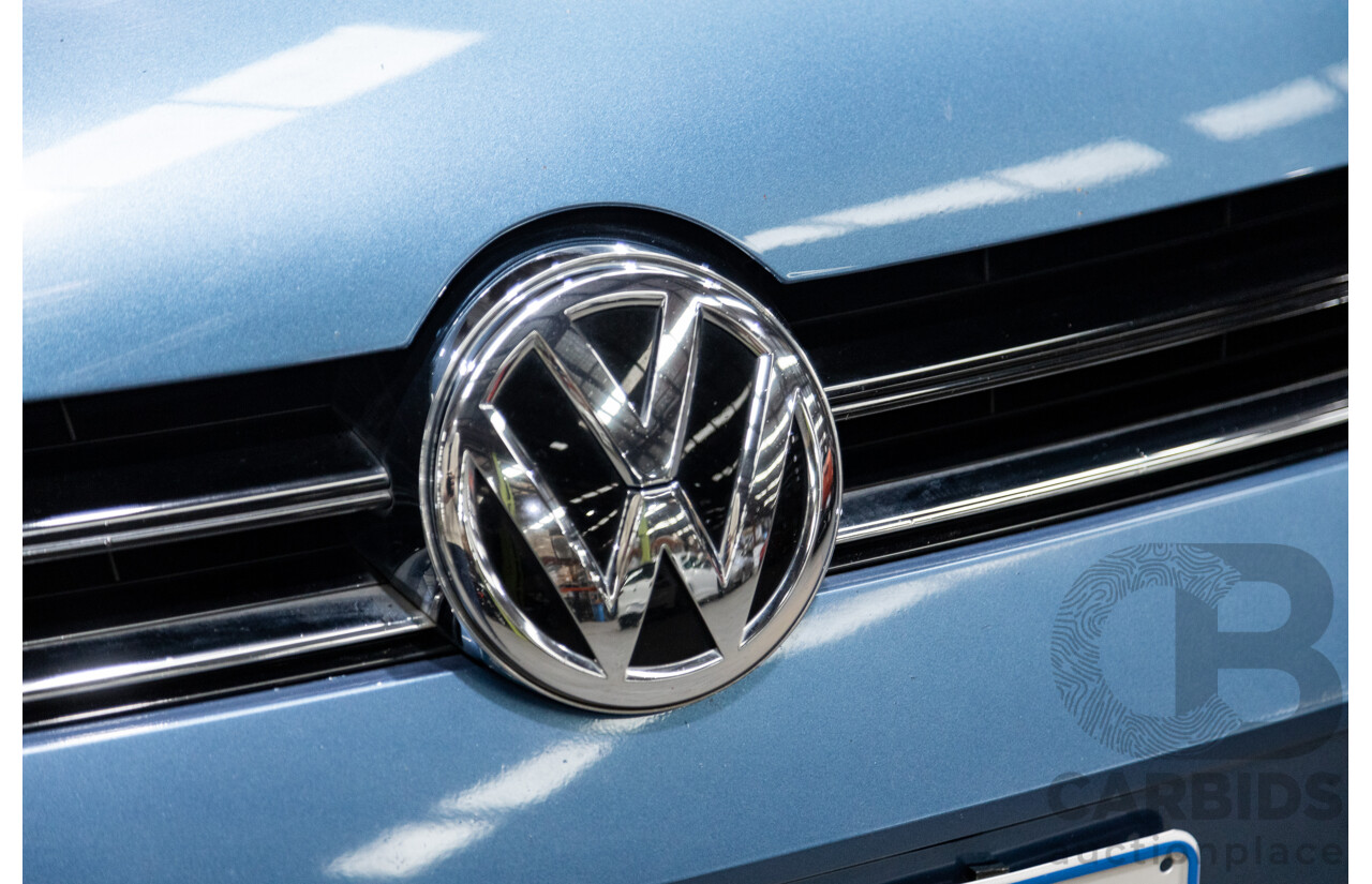 6/2014 Volkswagen Golf 110 TDI Highline AU MK7 MY14.5 5d Hatchback Pacific Blue Metallic Turbo Diesel 2.0L