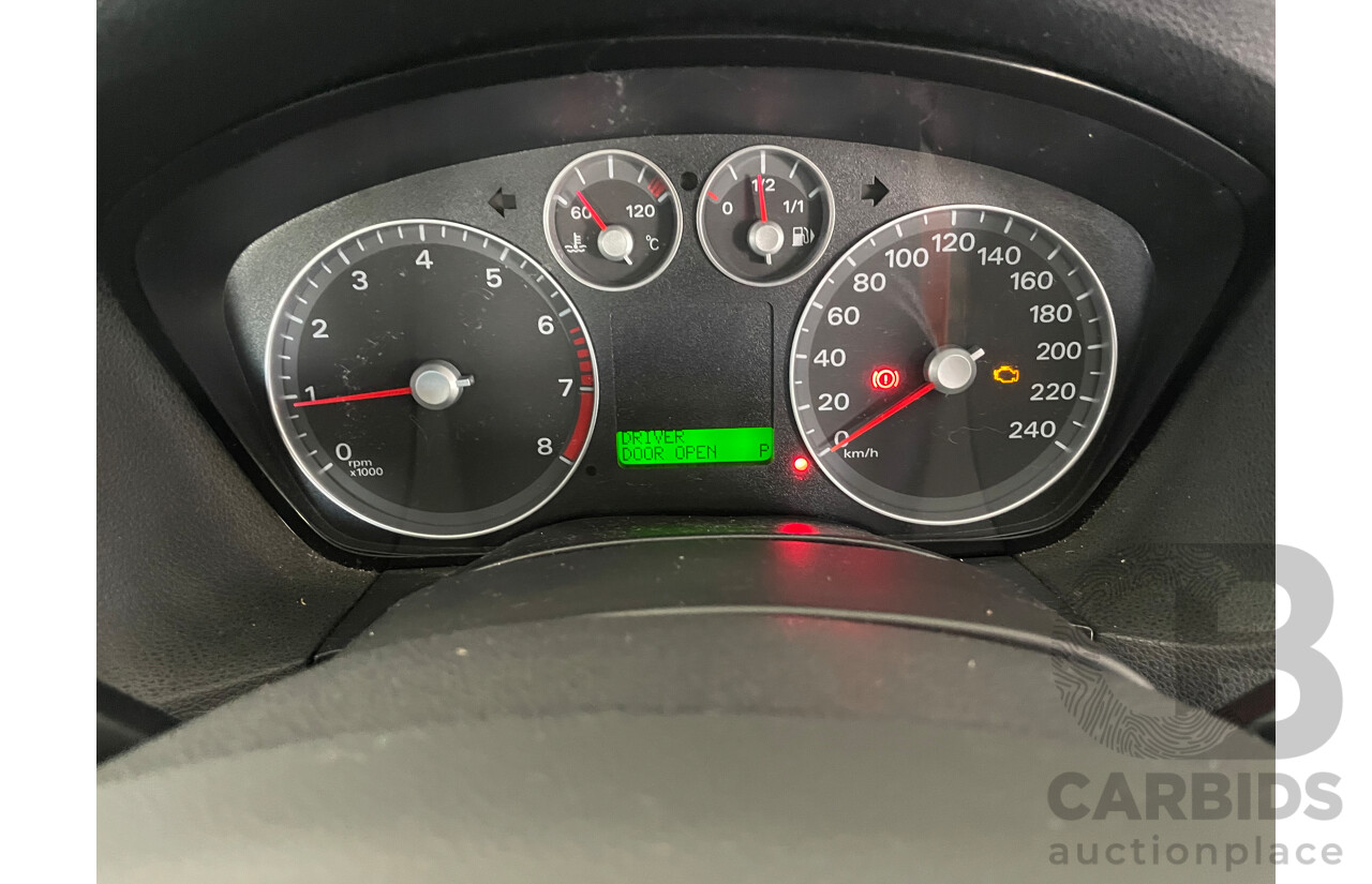 10/2006 Ford Focus ZETEC FWD LS 5D Hatchback Silver 2.0L