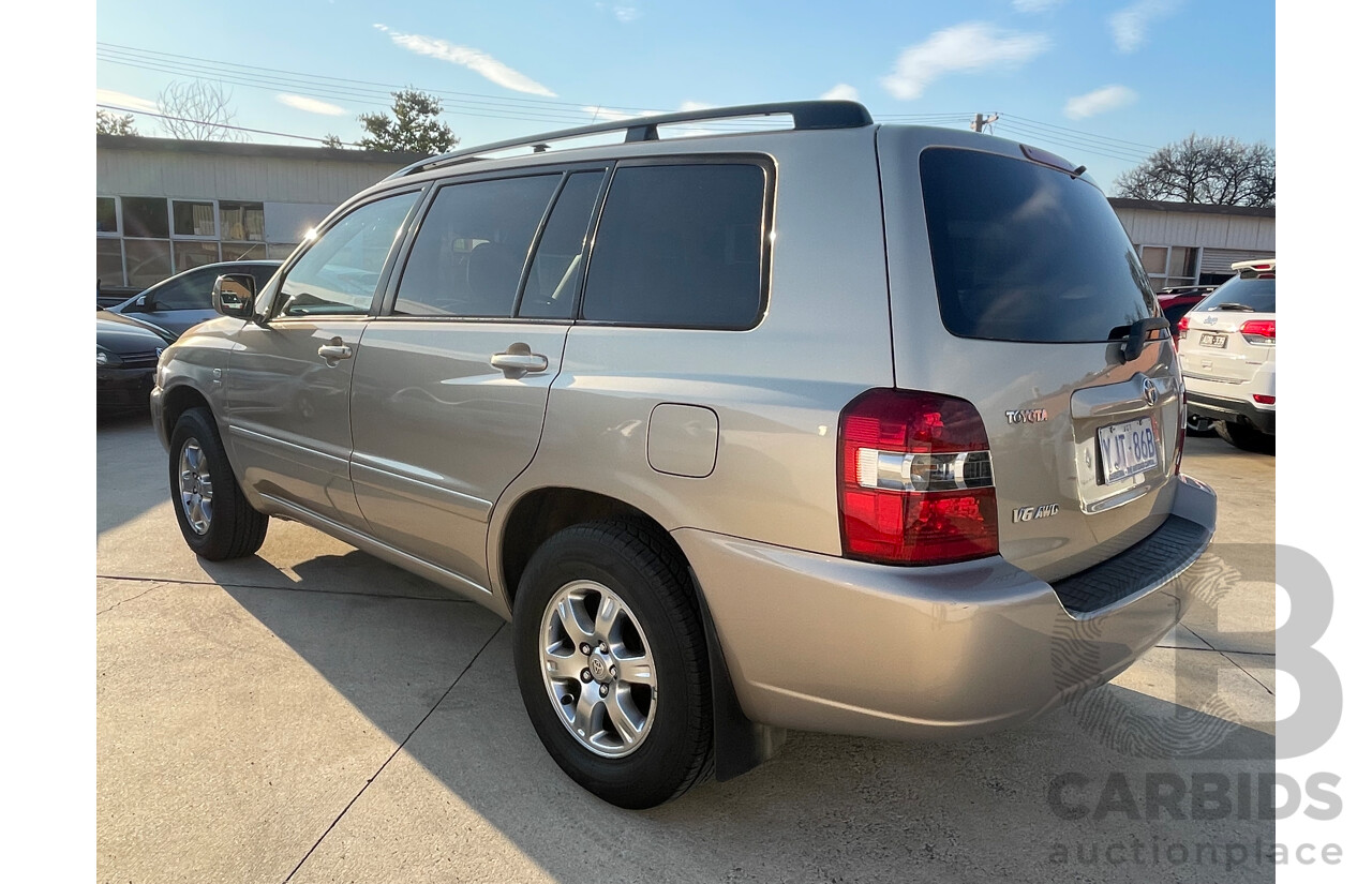 01/2005 Toyota Kluger CVX (4x4) 4WD MCU28R 4D Wagon Gold 3.3L