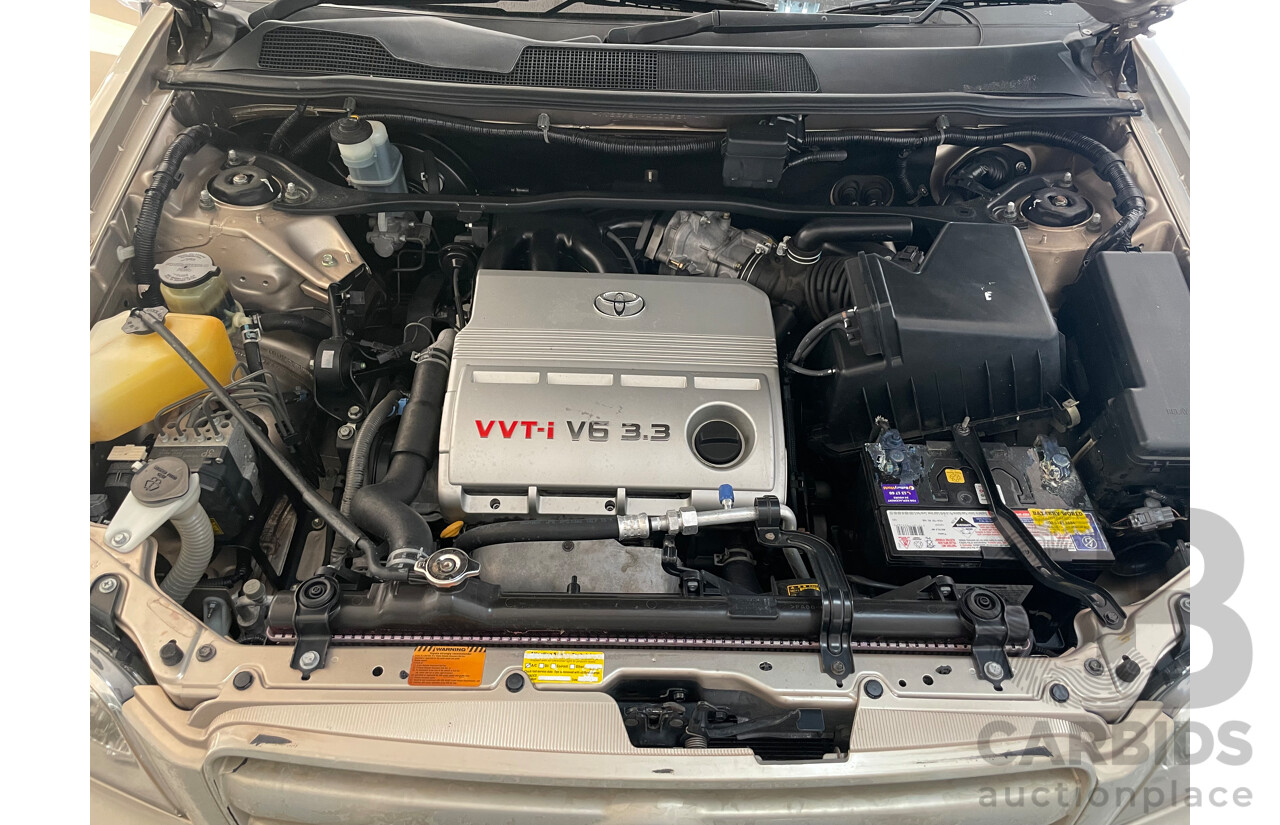 01/2005 Toyota Kluger CVX (4x4) 4WD MCU28R 4D Wagon Gold 3.3L