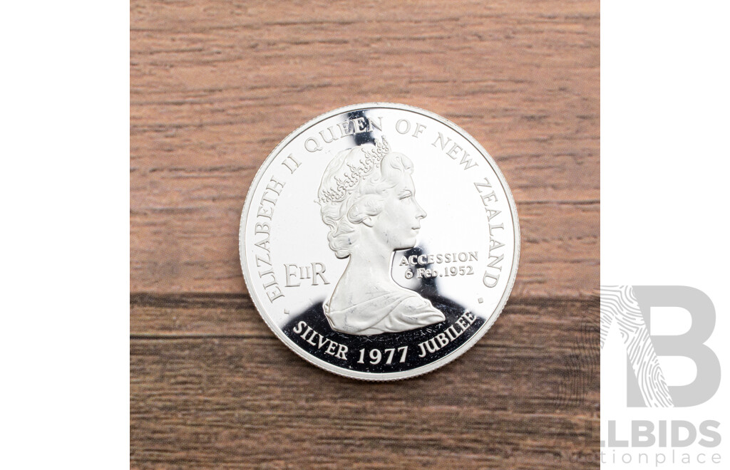 New Zealand 1977 Silver One Dollar, Waitangi Day .925