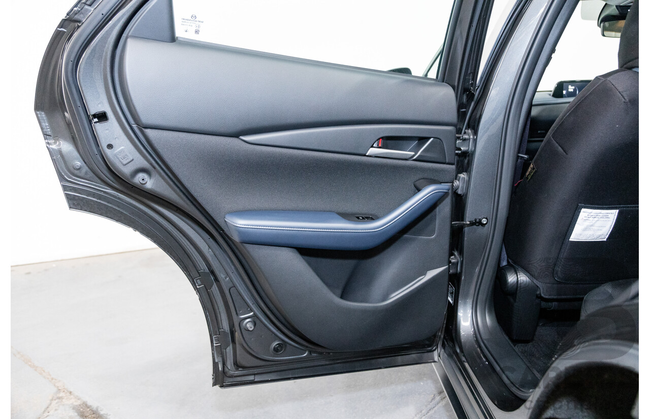 09/2020 Mazda CX-30 Pure G20 DM Skyactiv 4d Wagon Machine Grey Metallic 2.0L