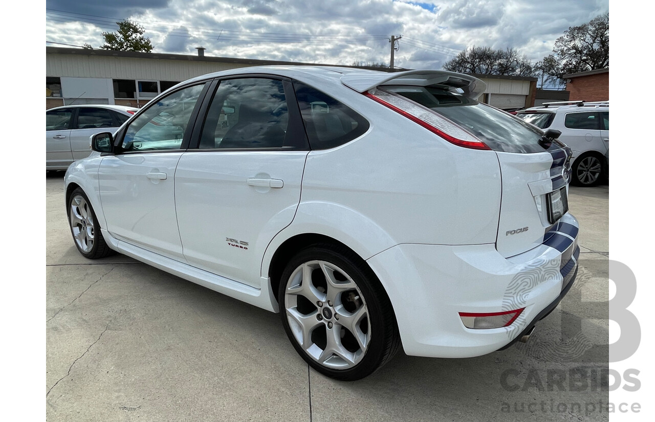 06/2008 Ford Focus XR5 TURBO FWD LV 5D Hatchback White 2.5L