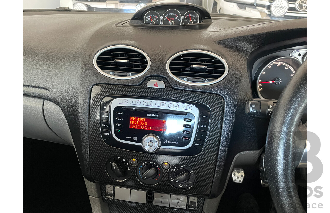 06/2008 Ford Focus XR5 TURBO FWD LV 5D Hatchback White 2.5L