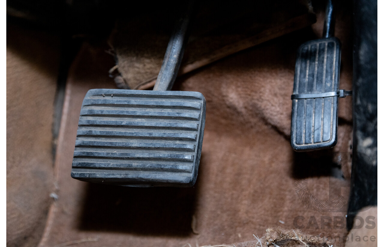 3/1980 Jaguar XJ6 4.2 SERIES III 4d Sedan Damson Red 4.2L