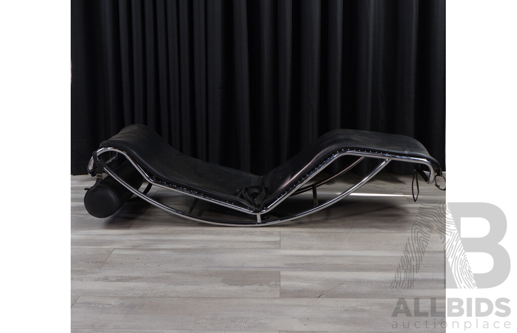 Reproduction LC4 Lounge Chair Frame