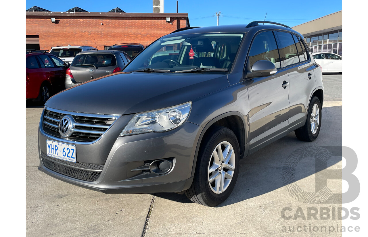05/2011 Volkswagen Tiguan 125 TSI 4x4 5NC MY11 4D Wagon Grey 2.0L
