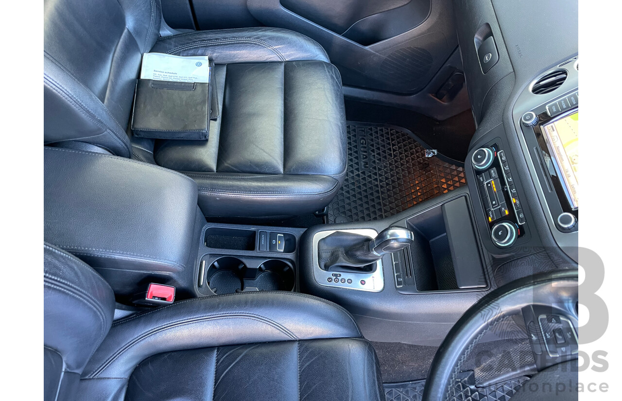 05/2011 Volkswagen Tiguan 125 TSI 4x4 5NC MY11 4D Wagon Grey 2.0L