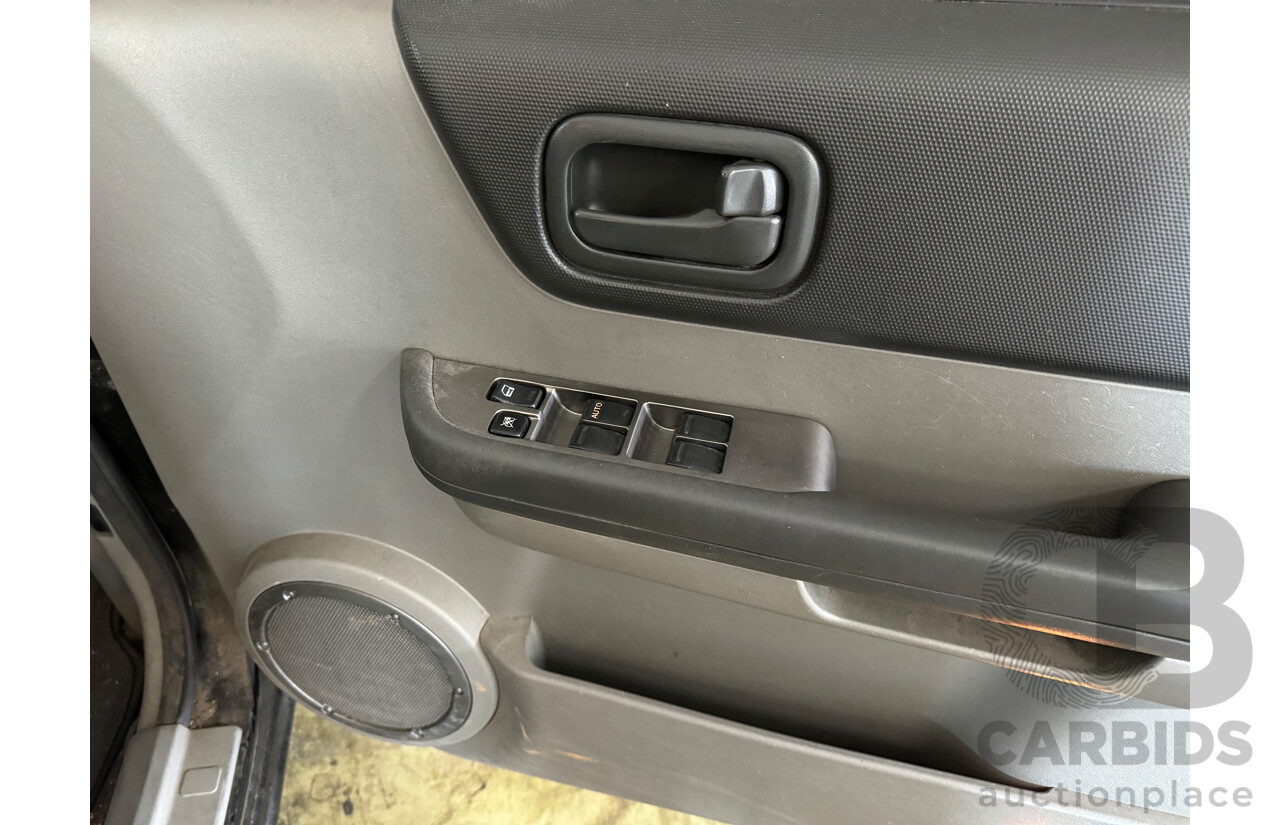 02/2005 Nissan X-Trail ST (4x4) 4WD T30 4D Wagon Black 2.5L