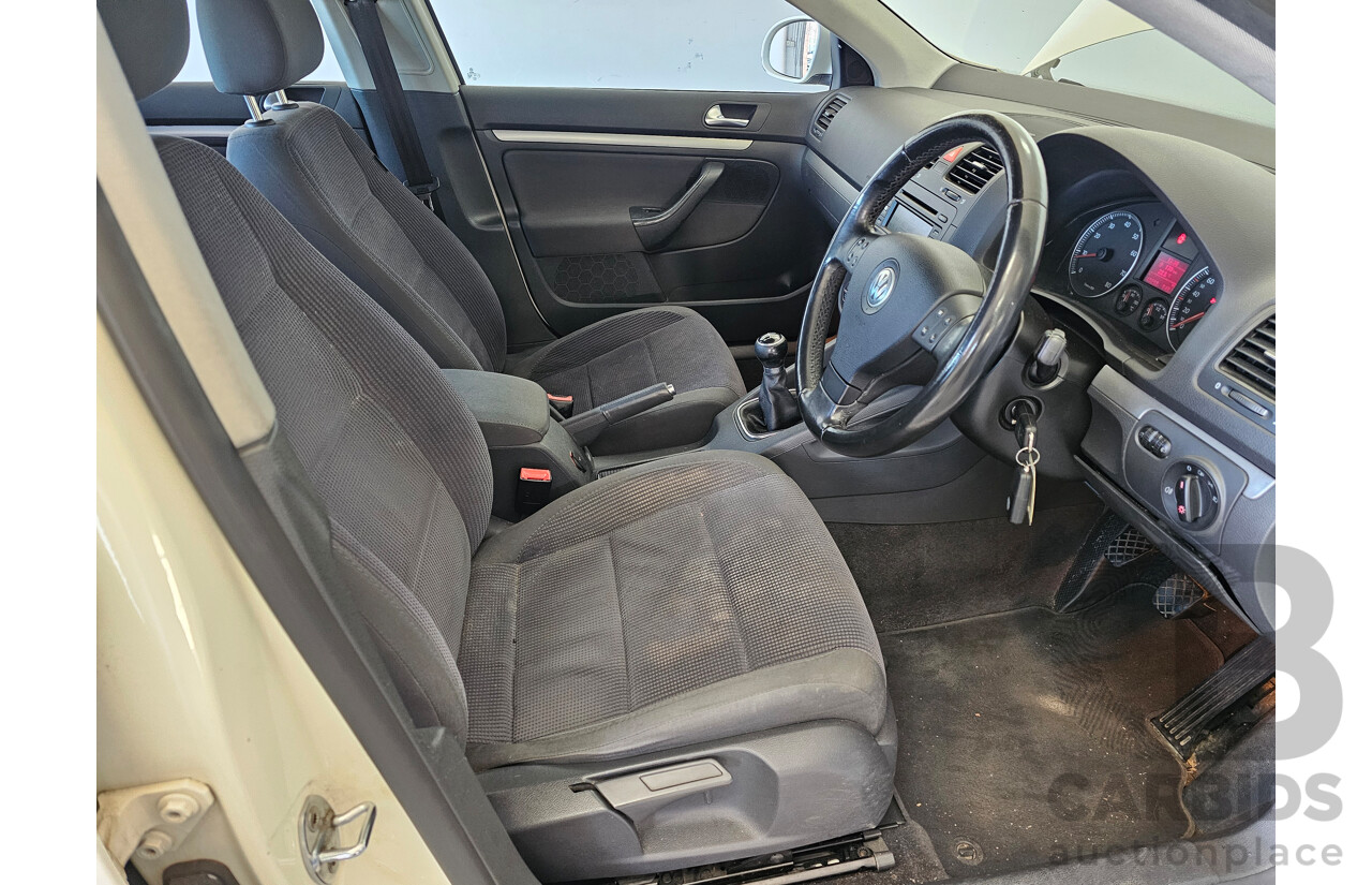 6/2006 Volkswagen Jetta 2.0 FSI 1KM 4d Sedan White 2.0L