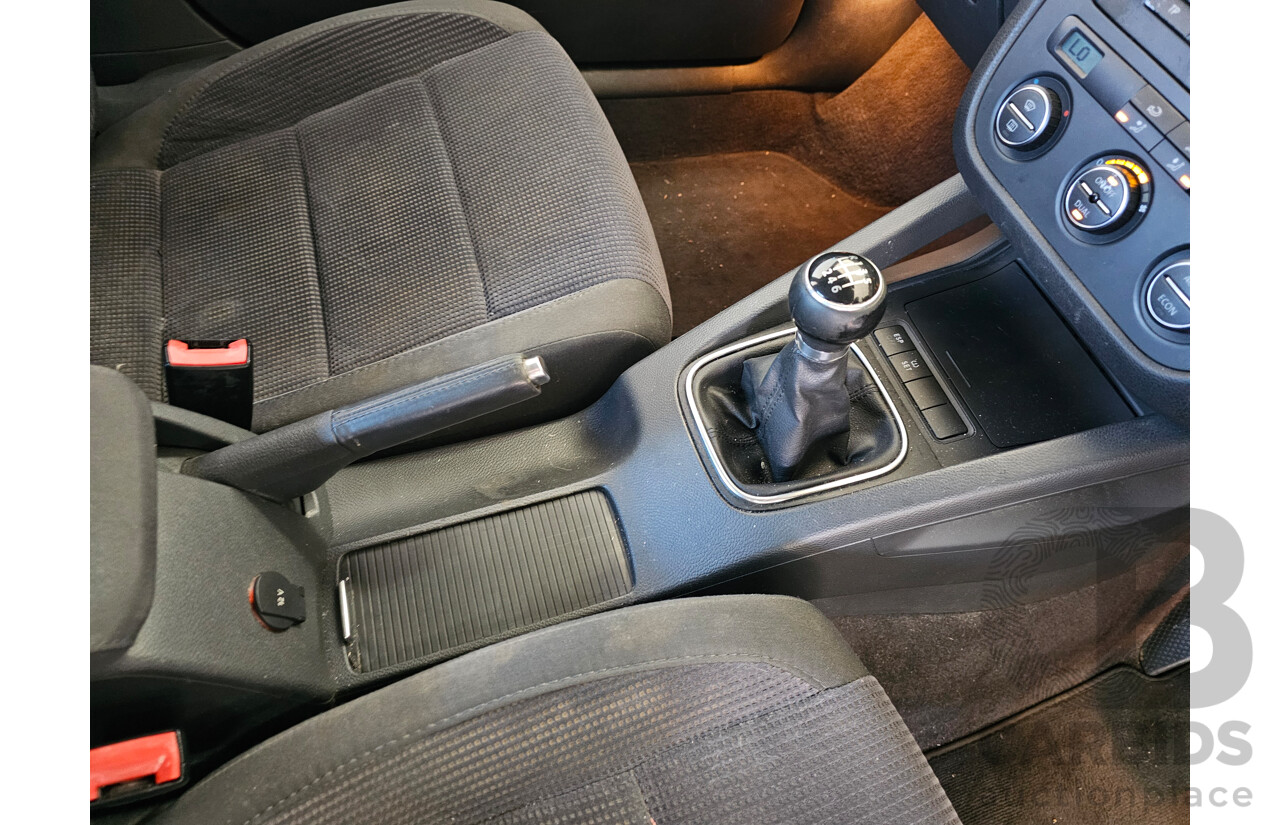 6/2006 Volkswagen Jetta 2.0 FSI 1KM 4d Sedan White 2.0L