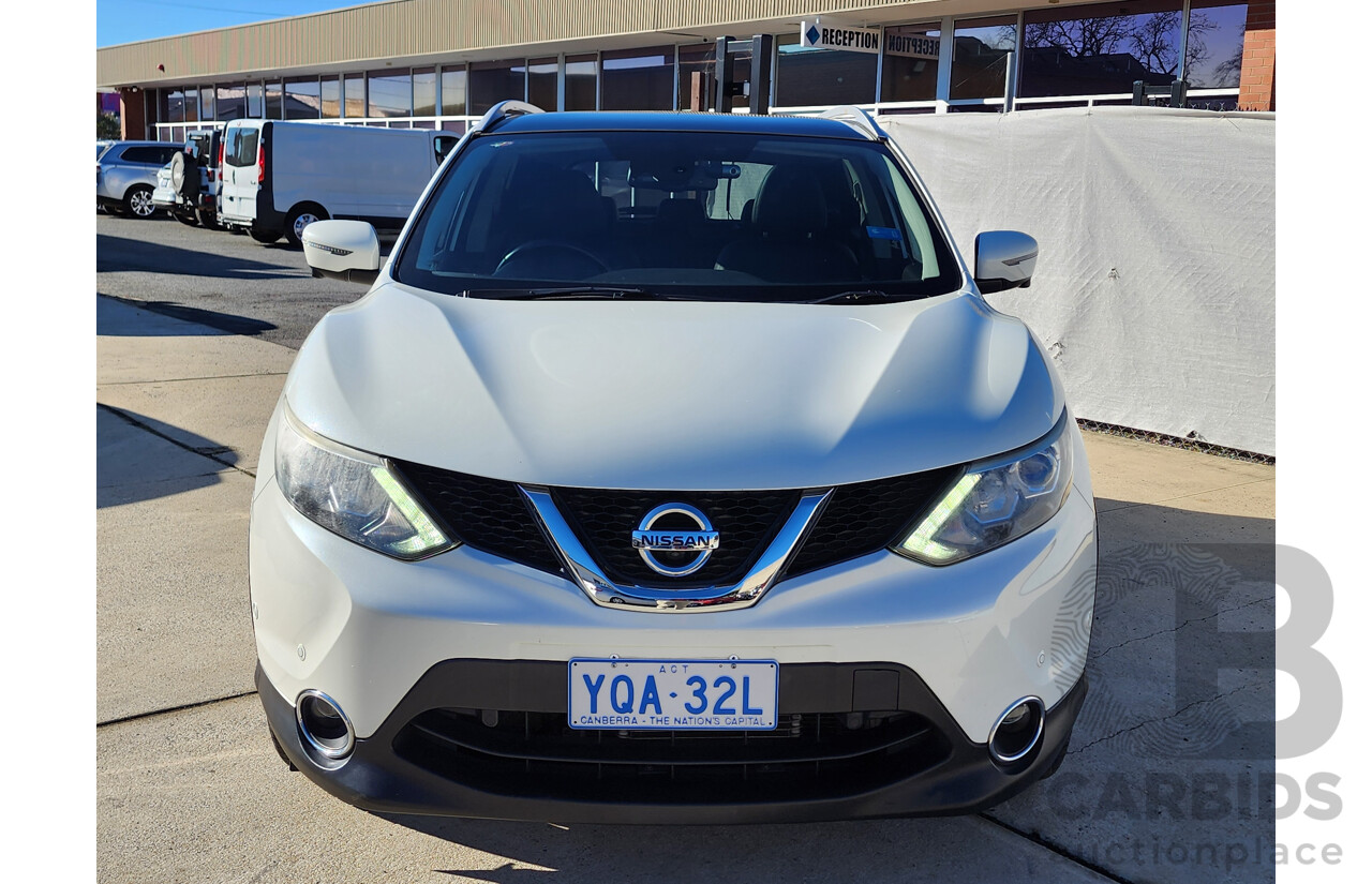 09/2015 Nissan Qashqai TL FWD J11 4D Wagon White 1.6L