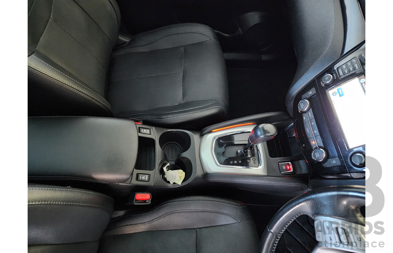 09/2015 Nissan Qashqai TL FWD J11 4D Wagon White 1.6L