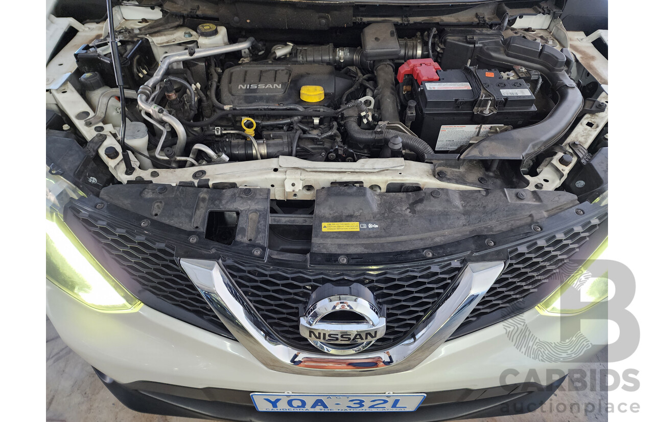 09/2015 Nissan Qashqai TL FWD J11 4D Wagon White 1.6L