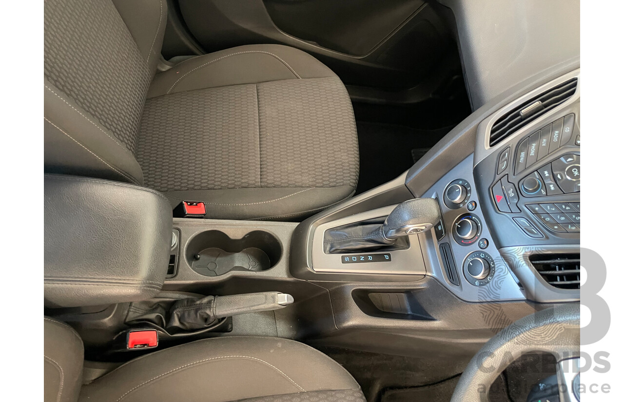 11/2012 Ford Focus TREND FWD LW MK2 5D Hatchback Black 2.0L