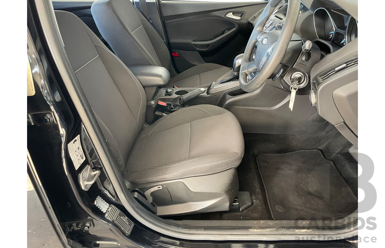 11/2012 Ford Focus TREND FWD LW MK2 5D Hatchback Black 2.0L