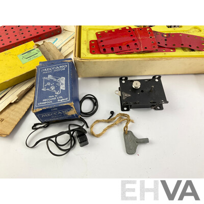 Vintage Buz Builder Set Number Five with Boxed Meccano Magic Clockwork Motor
